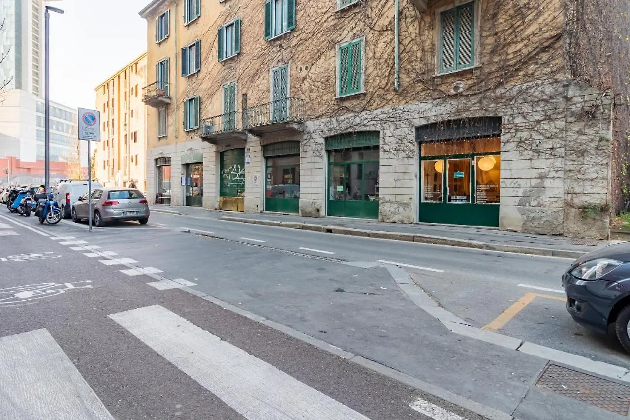 Apartment Lovely Flat De Castilla 7 Milan