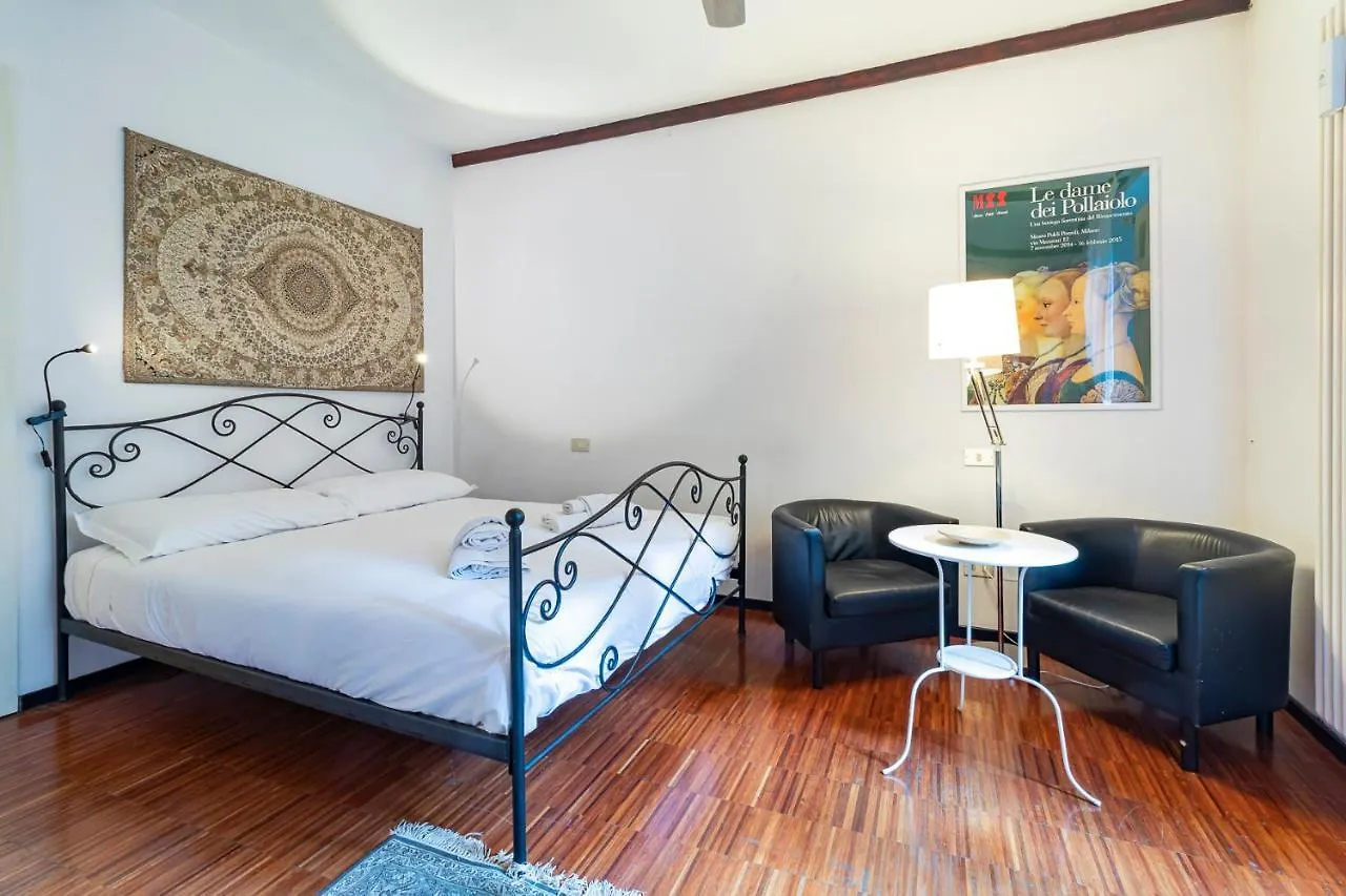 Apartment Lovely Flat De Castilla 7 Milan